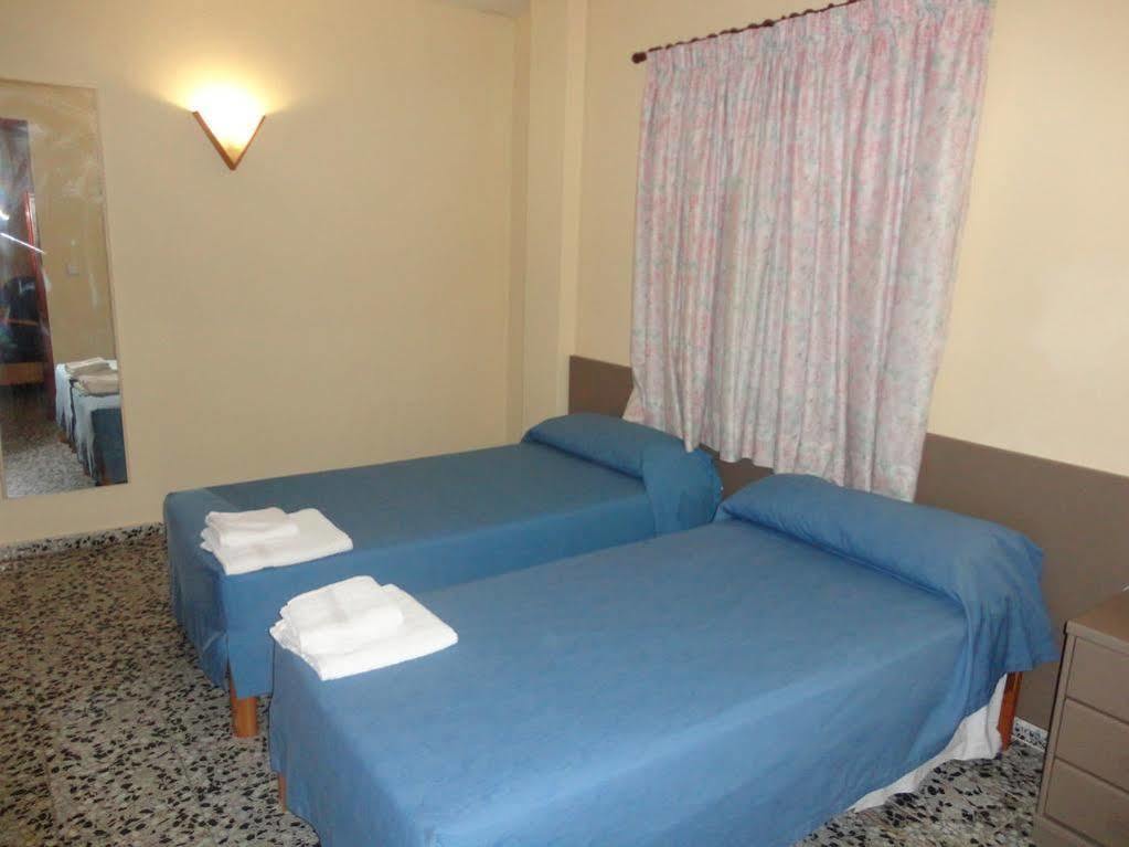 Apartamentos Cala Llonga Cala Llonga  Exterior foto